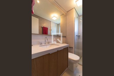 Apartamento à venda com 66m², 2 quartos e 1 vaga Apartamento à venda com 66m², 2 quartos e 1 vagaBanheiro da Suíte