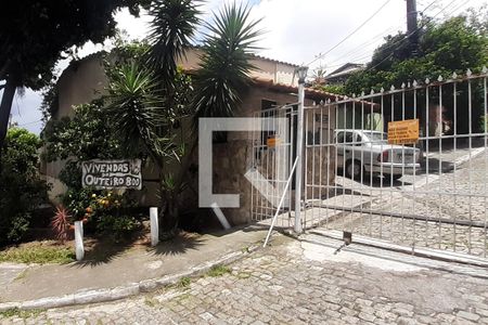 Casa de condomínio para alugar com 230m², 6 quartos e 2 vagasFachada