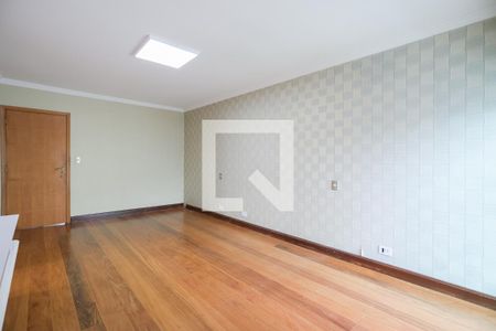 Casa à venda com 212m², 3 quartos e 3 vagas Casa à venda com 212m², 3 quartos e 3 vagasSuíte