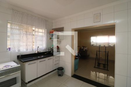 Casa à venda com 136m², 4 quartos e 1 vagaCozinha