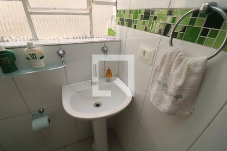 Casa à venda com 136m², 4 quartos e 1 vagaLavabo