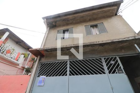 Casa à venda com 136m², 4 quartos e 1 vagaFachada