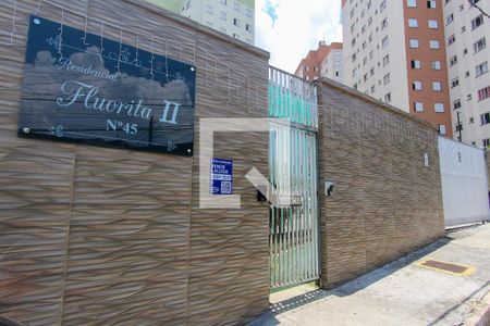 Apartamento à venda com 48m², 2 quartos e 1 vaga Apartamento à venda com 48m², 2 quartos e 1 vagaFachada