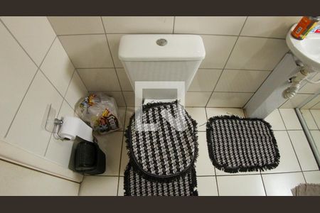 Apartamento à venda com 48m², 2 quartos e 1 vaga Apartamento à venda com 48m², 2 quartos e 1 vagaBanheiro