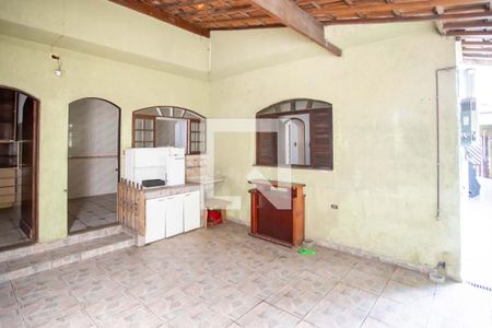 Casa à venda com 405m², 2 quartos e 1 vagaÁrea de Serviço