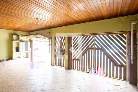 Casa à venda com 405m², 2 quartos e 1 vagaGaragem