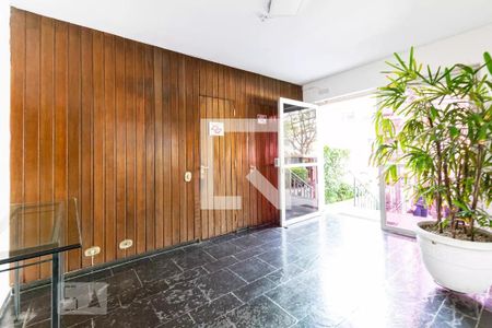 Apartamento à venda com 64m², 2 quartos e 1 vagaHall de entrada