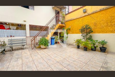 Casa à venda com 165m², 5 quartos e 3 vagasÁrea externa