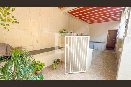 Casa à venda com 165m², 5 quartos e 3 vagasÁrea externa