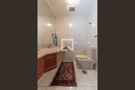 Apartamento à venda com 350m², 4 quartos e 4 vagas Apartamento à venda com 350m², 4 quartos e 4 vagasLavabo