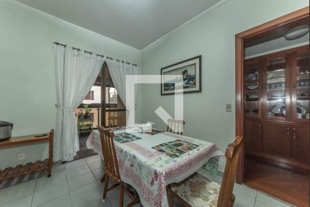 Apartamento à venda com 350m², 4 quartos e 4 vagas Apartamento à venda com 350m², 4 quartos e 4 vagasCopa