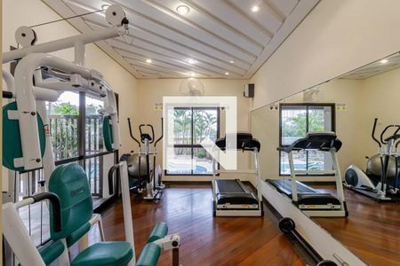 Apartamento à venda com 350m², 4 quartos e 4 vagas Apartamento à venda com 350m², 4 quartos e 4 vagasAcademia