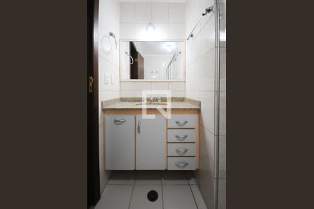 Apartamento para alugar com 133m², 3 quartos e 2 vagasBanheiro Social