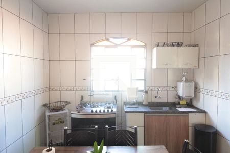 Casa à venda com 200m², 2 quartos e 3 vagasCozinha