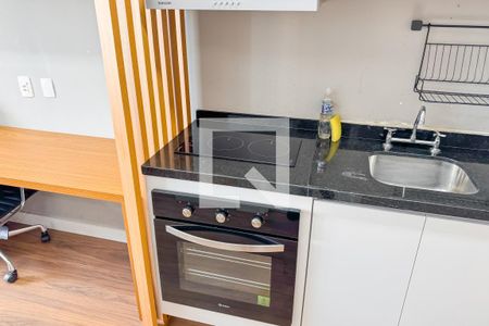 Studio para alugar com 27m², 1 quarto e sem vaga Studio para alugar com 27m², 1 quarto e sem vagaCozinha