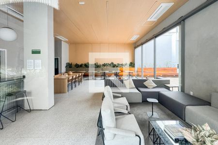 Studio para alugar com 27m², 1 quarto e sem vaga Studio para alugar com 27m², 1 quarto e sem vagaSalão de Festas