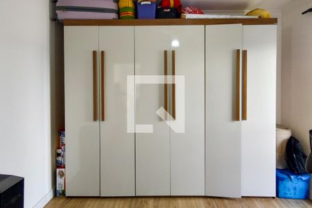 Apartamento para alugar com 252m², 4 quartos e 2 vagasQuarto 4