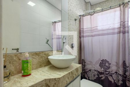 Apartamento para alugar com 252m², 4 quartos e 2 vagasBanheiro