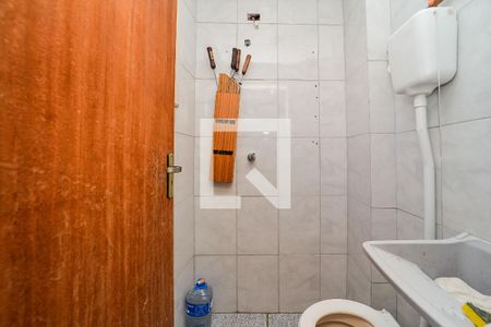 Apartamento à venda com 80m², 3 quartos e 1 vaga Apartamento à venda com 80m², 3 quartos e 1 vagaBanheiro de serviço
