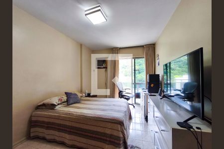 Apartamento à venda com 150m², 4 quartos e 3 vagas Apartamento à venda com 150m², 4 quartos e 3 vagasQuarto 1