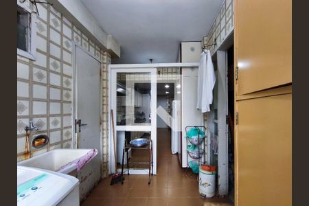 Apartamento à venda com 150m², 4 quartos e 3 vagas Apartamento à venda com 150m², 4 quartos e 3 vagasÁrea de Serviço