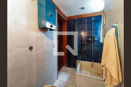 Apartamento à venda com 150m², 4 quartos e 3 vagas Apartamento à venda com 150m², 4 quartos e 3 vagasBanheiro da Suíte