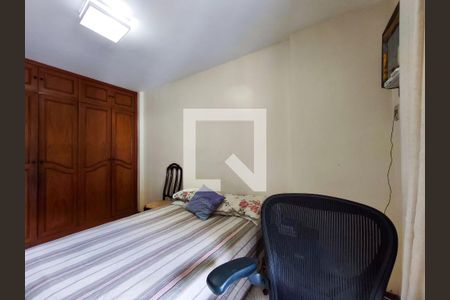 Apartamento à venda com 150m², 4 quartos e 3 vagas Apartamento à venda com 150m², 4 quartos e 3 vagasQuarto 1