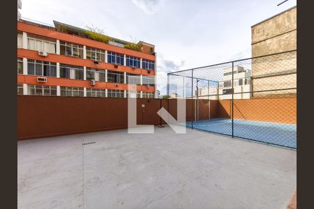 Apartamento à venda com 150m², 4 quartos e 3 vagas Apartamento à venda com 150m², 4 quartos e 3 vagasÁrea comum - Playground