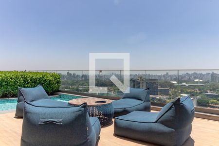 Studio à venda com 27m², 1 quarto e sem vaga Studio à venda com 27m², 1 quarto e sem vagaÁrea comum - Piscina