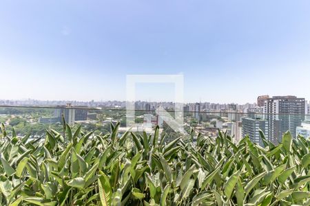 Studio à venda com 27m², 1 quarto e sem vaga Studio à venda com 27m², 1 quarto e sem vagaÁrea comum - Piscina