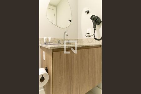 Studio à venda com 27m², 1 quarto e sem vaga Studio à venda com 27m², 1 quarto e sem vagaBanheiro