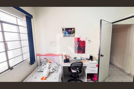 Casa à venda com 150m², 3 quartos e 2 vagas Casa à venda com 150m², 3 quartos e 2 vagasQuarto 1