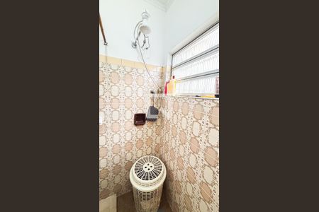 Casa à venda com 150m², 3 quartos e 2 vagas Casa à venda com 150m², 3 quartos e 2 vagasBanheiro 2