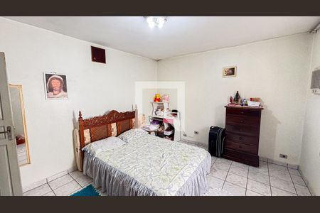 Casa à venda com 150m², 3 quartos e 2 vagas Casa à venda com 150m², 3 quartos e 2 vagasQuarto 3