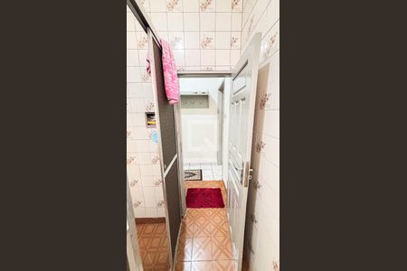 Casa à venda com 150m², 3 quartos e 2 vagas Casa à venda com 150m², 3 quartos e 2 vagasBanheiro