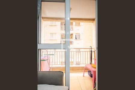 Sacada de apartamento para alugar com 2 quartos, 44m² em Novo Osasco, Osasco