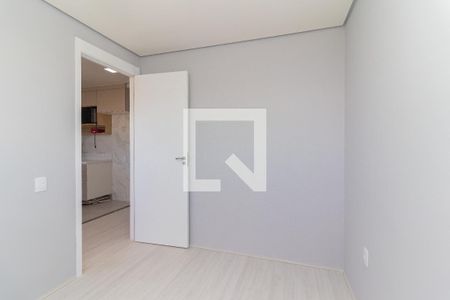 Quarto 1 de apartamento para alugar com 2 quartos, 36m² em Jardim Helena, São Paulo