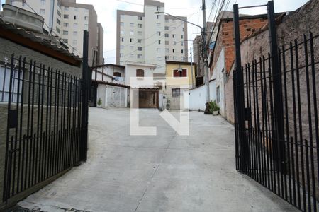 Casa à venda com 170m², 2 quartos e 1 vagaFachada