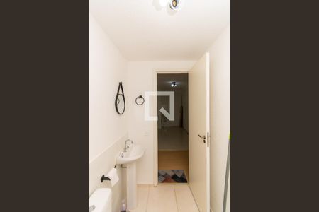 Apartamento para alugar com 36m², 2 quartos e sem vaga Apartamento para alugar com 36m², 2 quartos e sem vagaBanheiro