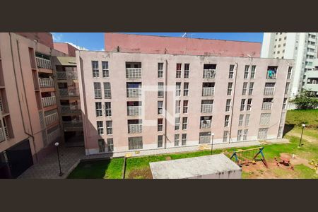 Apartamento à venda com 53m², 2 quartos e sem vaga Apartamento à venda com 53m², 2 quartos e sem vagaVista da Área de Serviço