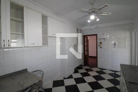 Apartamento para alugar com 212m², 3 quartos e 2 vagasCozinha