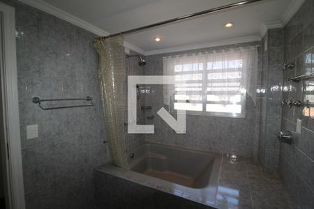 Apartamento para alugar com 212m², 3 quartos e 2 vagasBanheiro 2