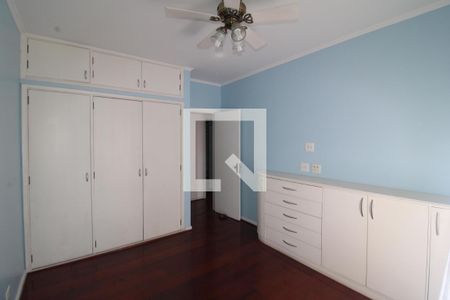 Apartamento para alugar com 212m², 3 quartos e 2 vagasQuarto 2