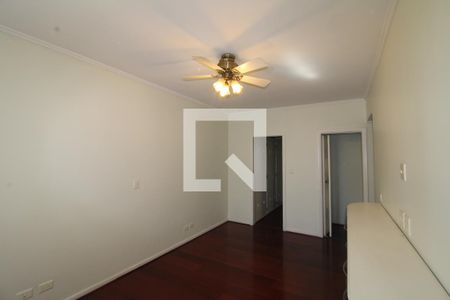 Apartamento para alugar com 212m², 3 quartos e 2 vagasQuarto 3