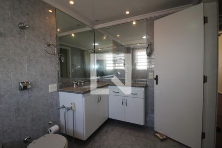 Apartamento para alugar com 212m², 3 quartos e 2 vagasBanheiro 2