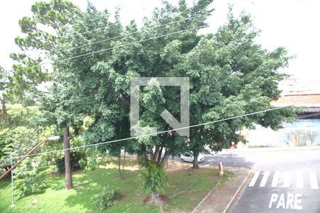 Casa à venda com 230m², 3 quartos e 2 vagasVista 