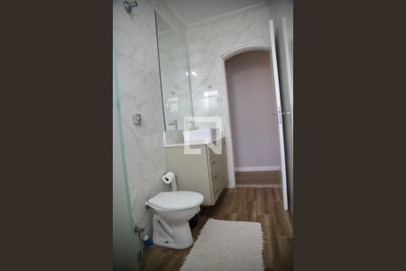 Casa à venda com 230m², 3 quartos e 2 vagasBanheiro