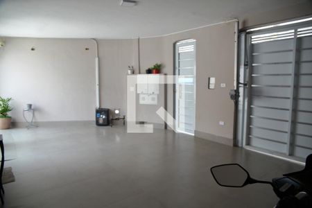 Casa à venda com 230m², 3 quartos e 2 vagasÁrea comum