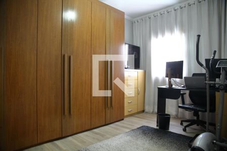 Casa à venda com 230m², 3 quartos e 2 vagasQuarto 