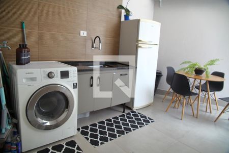 Casa à venda com 230m², 3 quartos e 2 vagasCozinha 